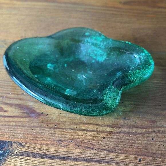 Blenko Vintage Green Amoeba Ashtray Dish Mid Century Free Form  Wow - Picture 3 of 10